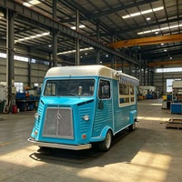 Camion de restauration mobile de style vintage, chariot à snacks personnalisé avec cuisine complète pour la vente de café, de glaces, de hot-dogs, de nourriture rapide en plein air