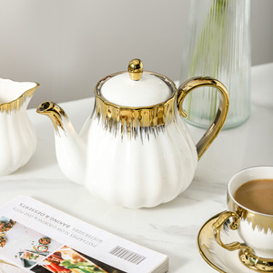 Teiera in <span class=keywords><strong>porcellana</strong></span> di lusso moderno LETAOTAO in ceramica da 850ml con coperchio rimovibile per tè sfuso o bicchieri - Product Image 1
