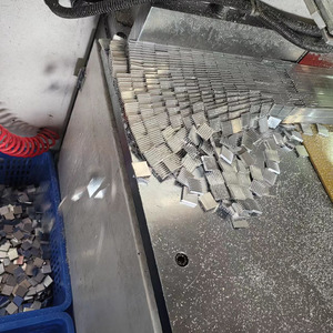 Disipador de Calor de Aluminio 25x5mm, Perfil Extruido de Aleación 6061 Anodizado, Radiador de Refrigeración por Agua para Electrónica de Alta Potencia - Product Image 1