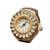 Montre-bague, une montre-bague à quartz décontractée pour couple