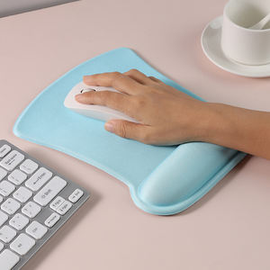 Tapis de souris quotidien fabriqué par OEM/ODM à bas prix pour les employeurs de bureau et d'entreprise - Product Image 1