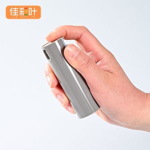 ขวดสเปรย์ทรงกระบอกพลาสติกแบบปั๊ม ยี่ห้อเจียไฉเย่ สำหรับน้ำหอมแบบพกพา บรรจุภัณฑ์สำหรับน้ำหอมแบบพกพา - Product Image 2