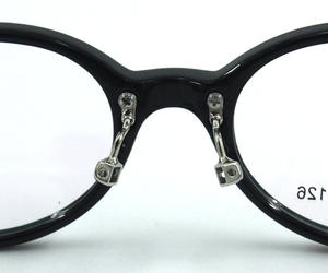 マルチサイズ滑り止めメガネアクセサリーアイウェアノーズブリッジの交換 - Product Image 2