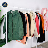 Jaket Parka Outdoor Bekas Siap Pakai untuk Wanita Hampir Baru Musim Gugur/Dingin Pakaian Bekas Berkualitas Tinggi