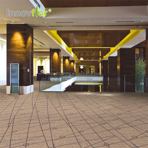 Innovflooring main <span class=keywords><strong>pistolet</strong></span> <span class=keywords><strong>à</strong></span> <span class=keywords><strong>touffeter</strong></span> tapis autocollant d'étiquette pour tapis tapis - Product Image 2
