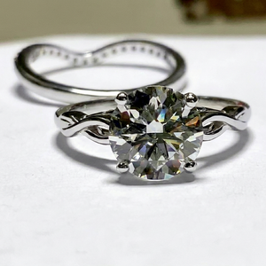 Anillo de Oro de 14K con Diamante Cultivado en Laboratorio, Tendencia 2026, 2.50 Quilates, Corte Redondo, E VVS2, 5.000 Gramos de Peso de Oro, Joyería para Mujer - Product Image 1