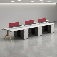 Poste de travail de bureau commercial de luxe pour 4 personnes avec design moderne et panneau de séparation