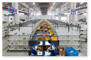 Le <span class=keywords><strong>robot</strong></span> de tri de voiture jaune intelligent Express à haute efficacité convient à la logistique et à l'industrie des supermarchés - Product Image 6