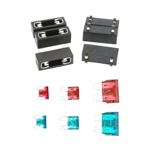Universal Mini Medium Car <strong>Fuse</strong> Holder PCB Automobile Blade <strong>Fuse</strong> <strong>Components</strong> - Product Image 1