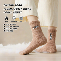 Chaussettes de lit personnalisées pour femmes, luxueuses, antidérapantes, douillettes, chaudes pour l'hiver, en velours, moelleuses, personnalisables