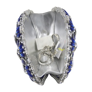 Bolso de Noche Formal de Lujo para Mujer con Pedrería, Cartera de Mano Brillante con Cristales en Forma de Corona, Bolso Deslumbrante para Cóctel o Cena - Product Image 4