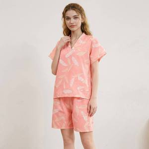 Pyjamas roses pour femmes, grandes tailles, ensemble en coton, vêtements de nuit doux en bambou personnalisés pour femmes, fabricant de vêtements de nuit, vente en gros, usine. - Product Image 3