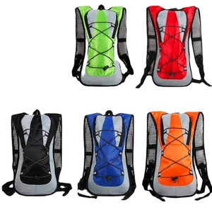 Mochila de Hidratación con Bolsa de Agua de 2L, para Deportes al Aire Libre, Ciclismo, Senderismo, Camping, Diseño de Malla Transpirable - Product Image 4