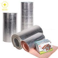 Feuille de matériau d'emballage isolant thermique en mousse à cellules ouvertes EPE XPE avec feuille d'aluminium à bulles, design moderne, sur mesure pour entrepôt