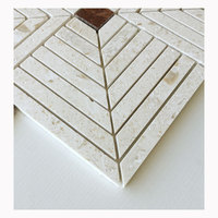 Mosaïque de marbre beige en forme de puzzle, pierre naturelle Moonlight, forme irrégulière, 10 mm, Chine, pour salle de bain, carrelage artistique, douche, hôtel, hall, chambre
