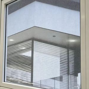 Ventana Corredera de Vidrio Residencial Moderna y Minimalista de UPVC 80 con Tres Rieles, Insonorizada, Resistente a la Intemperie, Tamaño Personalizado - Product Image 6
