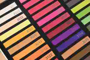 Fabrication et fourniture de crayons Pastels à l'huile de 48 couleurs Crayons de couleur Crayons de couleur pour enfants et crayons de peinture - Product Image 3