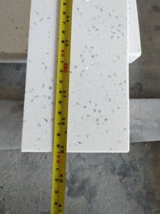 Pierre de quartz artificielle polie imperméable Goldtop 1001 Sparkle White Big Slab pour comptoirs et dessus de table d'hôtel - Product Image 3