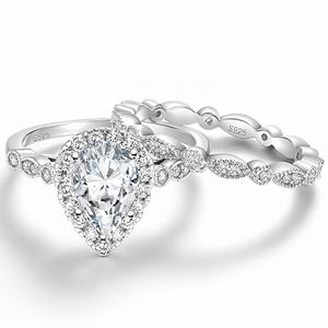 แหวนแต่งงานเงินแท้ 925 ประดับเพชร CZ ทรงหยดน้ำ 1.5 กะรัต รุ่น OAHLAN แหวนหมั้นสไตล์วินเทจ แหวนสัญญาทรงลูกแพร์ แหวนแต่งงานทรงลูกแพร์ - Product Image 2