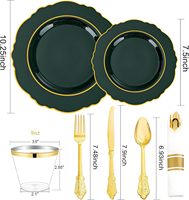 Ensemble de vaisselle jetable vert et or pour 50 invités, comprenant 100 assiettes, 50 serviettes pré-roulées avec couverts et 50 gobelets