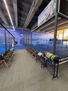 ÉXITO 2025 Nuevo Diseño Fabricante de Canchas de Pádel Pista de Pádel Panorámica con Instalación Disponible en Acero Inoxidable 304 - Product Image 4