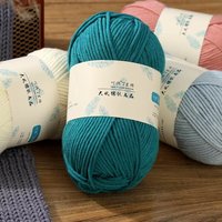 Hot Sale 100% Acrylic Yarns 7 Ply Hand Knitting 150m Per Ball Thicker Wholesale Women Sweater Scarf Hot Sale Yarn 38 Colors 100g