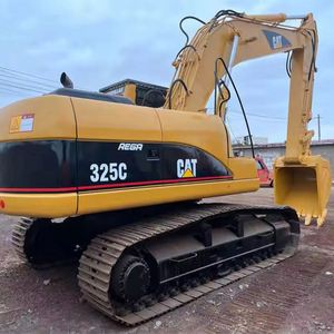 Offre Spéciale : Excavatrice sur chenilles Caterpillar CAT 325C d'occasion, également disponible en modèles 330D et 336D, avec composant moteur essentiel - Product Image 2