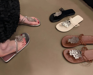 Nuovi Arrivi: Sandali da <span class=keywords><strong>Donna</strong></span> con Anello per Dito e Paillettes, Stile Coreano, Tacco Piatto in PU, Supporto OEM, Leggeri, per Vacanze, Spiaggia e Uso Quotidiano - Product Image 2