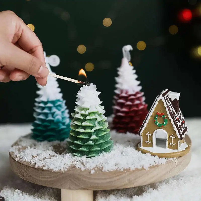 गर्म बिक्री क्रिसमस ट्री के आकार के शिल्प अरोमाथेरेपी मोमबत्ती हस्तनिर्मित रचनात्मक उपहार बॉक्स में सजावटी क्रिसमस सुगंधित मोमबत्ती