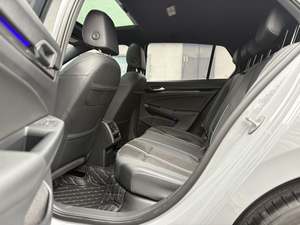 <span class=keywords><strong>Golf</strong></span> 8 <span class=keywords><strong>R</strong></span>-Line 1.4TSI 280TSI Lite Berline Automatique Essence Conduite à Gauche Turbo Phares LED Foncés <span class=keywords><strong>2022</strong></span> - Product Image 5