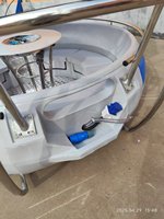 Bateau de location flottant QIQU en forme de donut, rotomoulé, en PEHD indestructible, avec barbecue électrique