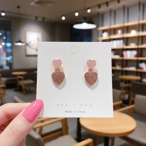 Orecchini Pendenti da Donna di Lusso in Stile Vintage Coreano con Ciondolo a Stella Ispirato al Design Religioso, Disponibili all'Ingrosso - Product Image 3