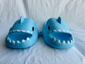 H008 Pantofole Blu con Stampa Animalier, Fodera in Peluche EVA, Punta Chiusa, Suola 35MM, Scarpe da Donna per Tutte le Stagioni - Product Image 4