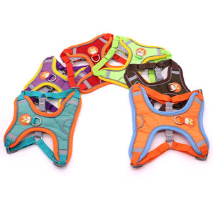Arnés Tipo Chaleco OEM ODM de Nuevo Estilo para Mascota, Gato y Perro, Acolchado Suave, Ajustable, Reflectante, sin Tirones ni Ahogo, con Correa - Product Image 2