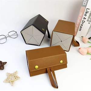 صندوق نظارات محمول قابل للطي متعدد الفتحات 2/3/4/5/6 منظم للعرض والتخزين حافظة نظارات شمسية للسفر من جلد البولي يوريثان العصري - Product Image 3