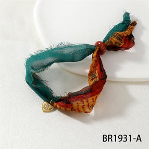 Nueva cuerda de seda exótica, personalizada, de moda, cuerda de mano satinada, Cuenta de vidrio antiguo de Nepal, pulsera de sol en forma de corazón de Luna - Product Image 6