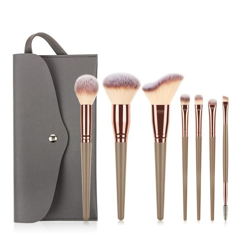 สีเขียวเข้ม