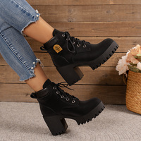 Bottes Rhubarbe Transfrontalières pour Femmes 2024 Nouveauté Chaudes Courtes à Semelle Épaisse Style Britannique Vente en Gros Fabricants 916