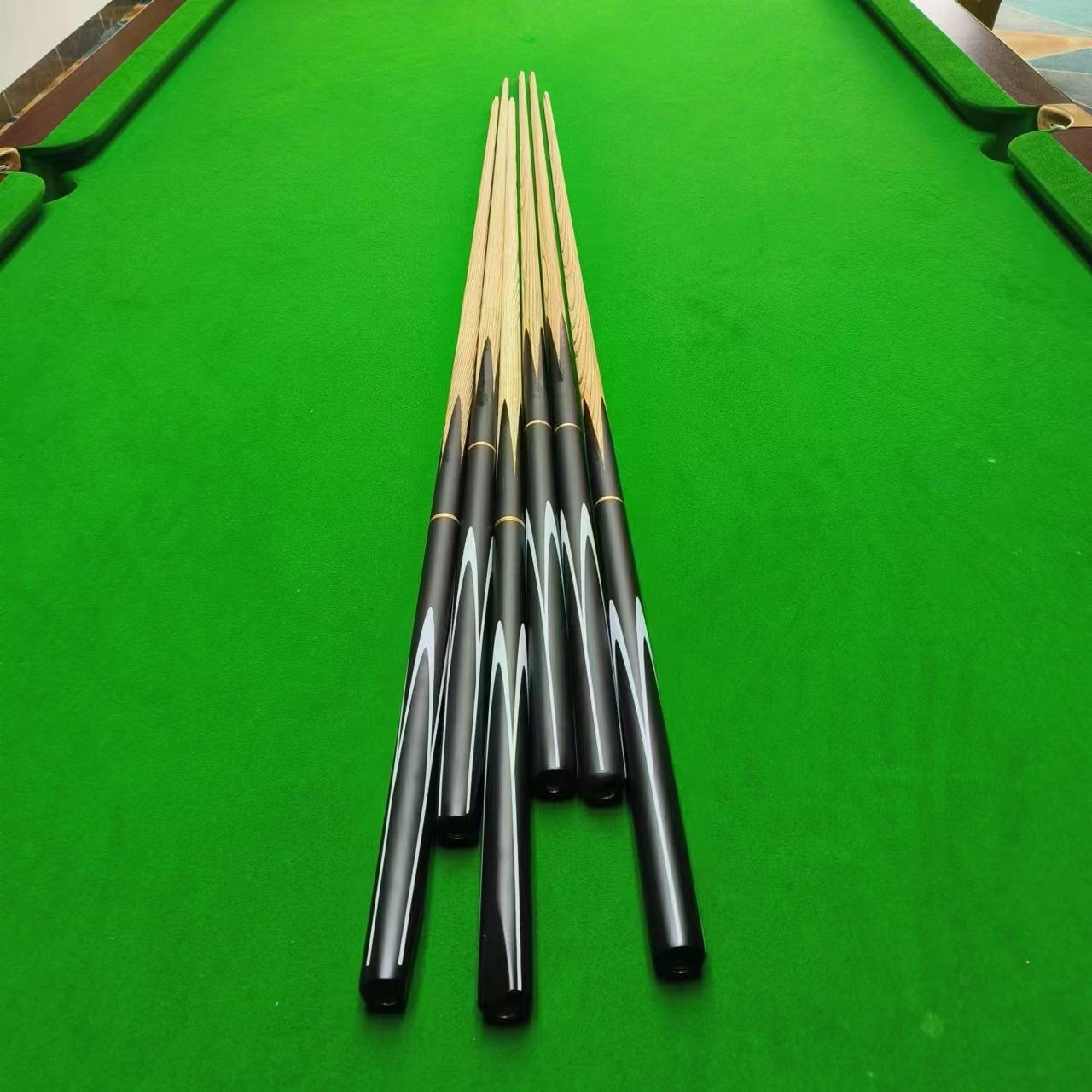 Queue de billard à bord noir