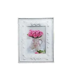 2024 Hot Selling 7-inch Plastic Rose Pattern Horizontal And Vertical Desktop Decorative Photo Frame Home Decoration