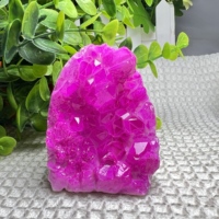 Vente en gros d'amas de cristaux naturels colorés Aura Géode Ornements Décoration intérieure Ornements de guérison Cadeaux en cristal