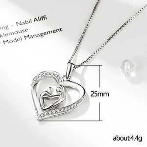 Collana con Ciondolo a Cuore Creativo Madre e Figlio per Donne, Design Abbraccio, Catena per Clavicola, Accessorio Quotidiano Significativo - Product Image 4
