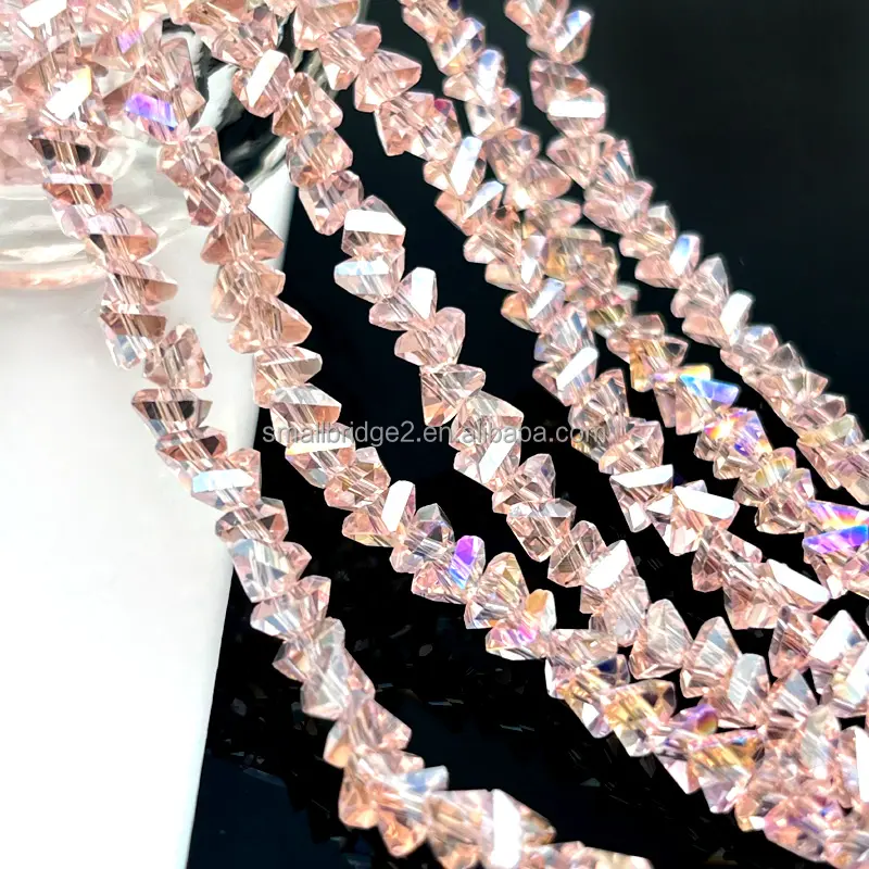 Perles pyramidales en verre à facettes en vrac perles triangulaires en cristal perles rondes décoratives pour le bricolage pour la fabrication de bijoux