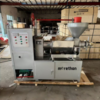 Bron van Chinese fabriek kleine koudgeperste palmolie productielijn oliepersmachines complete olieproductielijn