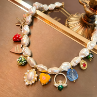 Elegante Collar con Dijes de Perlas, Corazón de Fresa y Rosa, Chapado en Oro, Joyería Diaria para Mujer, Aniversario, Venta al por Mayor