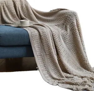 ผ้าห่มถักผ้าแคชเมียร์สำหรับผู้ใหญ่และห้องนอนห้องนั่งเล่นผ้าแคชเมียร์สีอ่อน