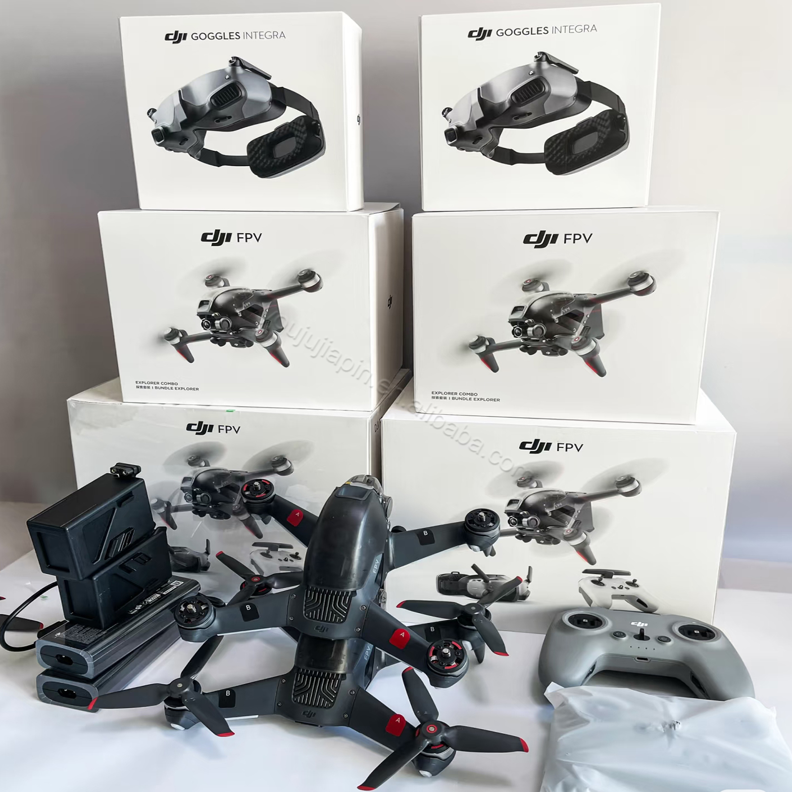 DJI FPV Combo - 4k/60fps Drone with 150° FOV & 10km Transmission