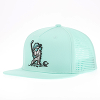 Gorra de Golf Premium Personalizada, Estilo Country Club, 5 Paneles, Visera Plana, Bordado 3D, Tela Elástica, Logotipo Personalizado, Fabricante
