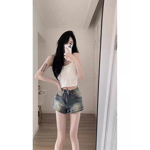 กางเกงขาสั้นผ้ายีนส์ย้อนยุคสไตล์อเมริกันของผู้หญิงกางเกงเอวกลางเพรียวบางตรงสะโพกร้อนประดับพลอยเทียมลำลองสำหรับสาวฮอตลุคฤดูร้อน2025 - Product Image 1