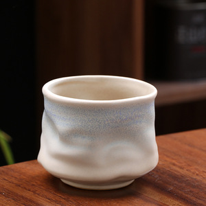 Taza de Cerámica Hecha a Mano con Diseño Plegado y Colorido, Taza de Café de Cerámica para Restaurante Japonés, Diseño Nórdico, Taza de Té con Logotipo Personalizado, Regalo - Product Image 6